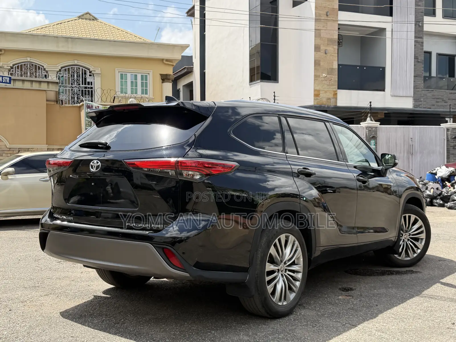 Toyota Highlander Platinum 2022 Black
