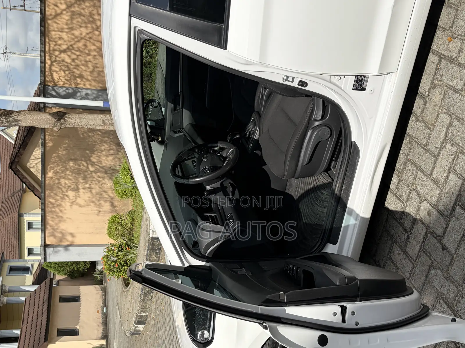 Hyundai Elantra 2019 White