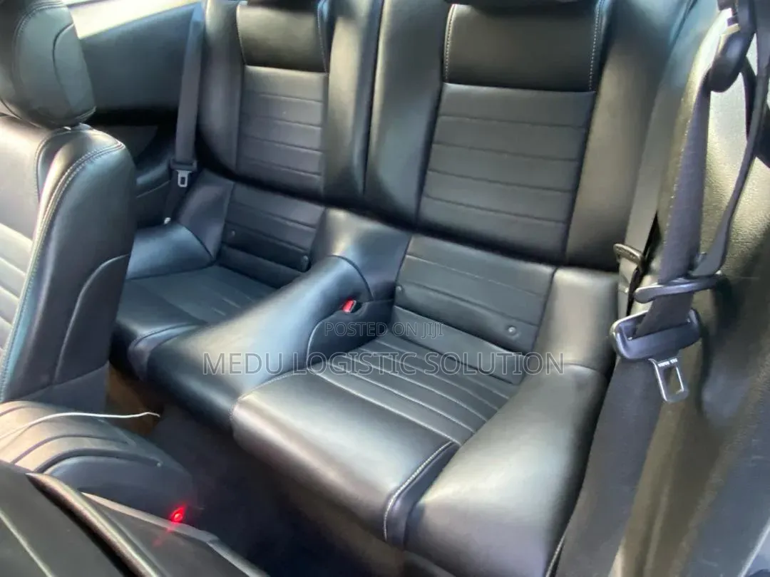 Ford Mustang V6 Premium 2013 Gray