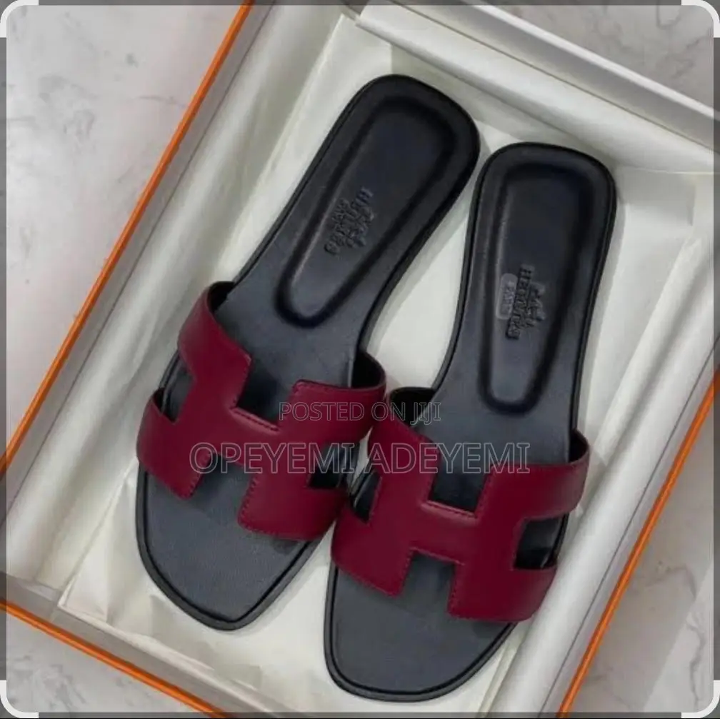 Maroon Hermes Slippers