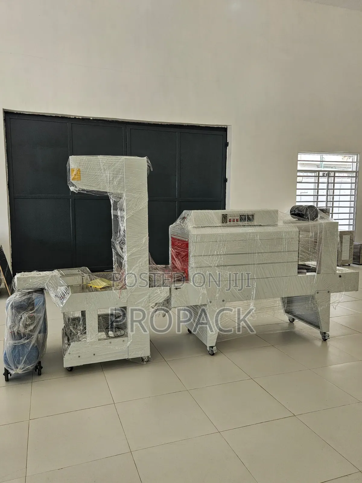 Shrink Wrapping Machine for Sale