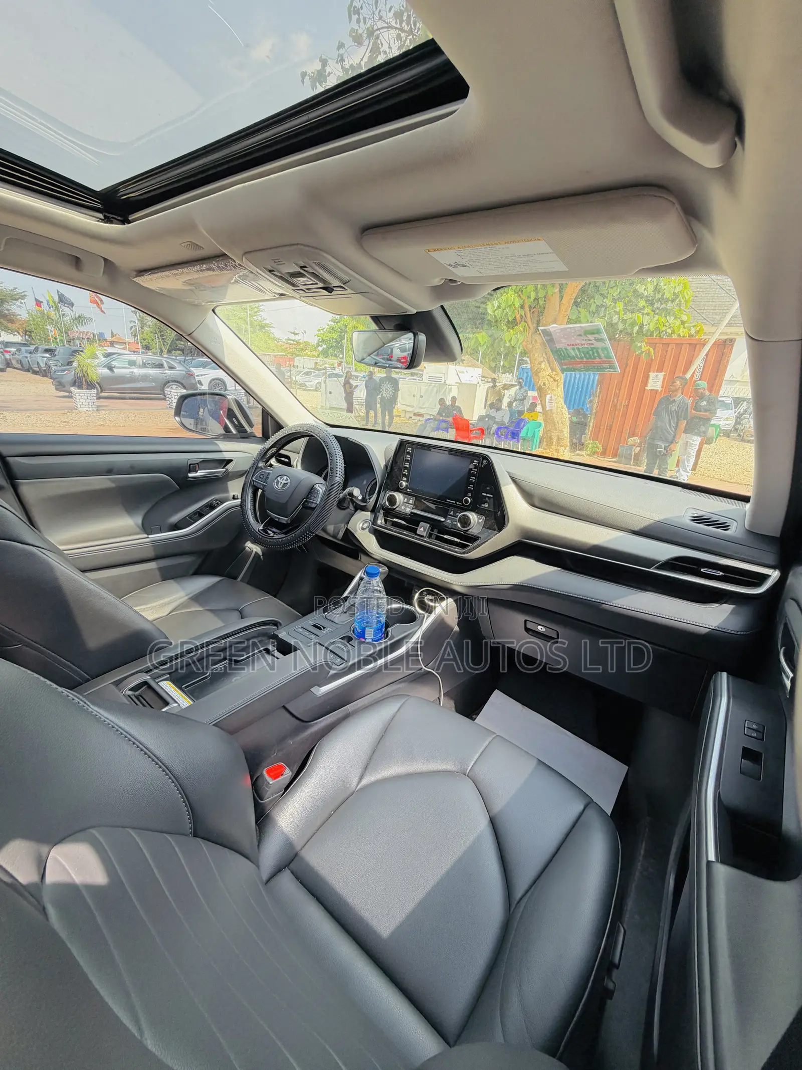 Toyota Highlander 2021 Silver