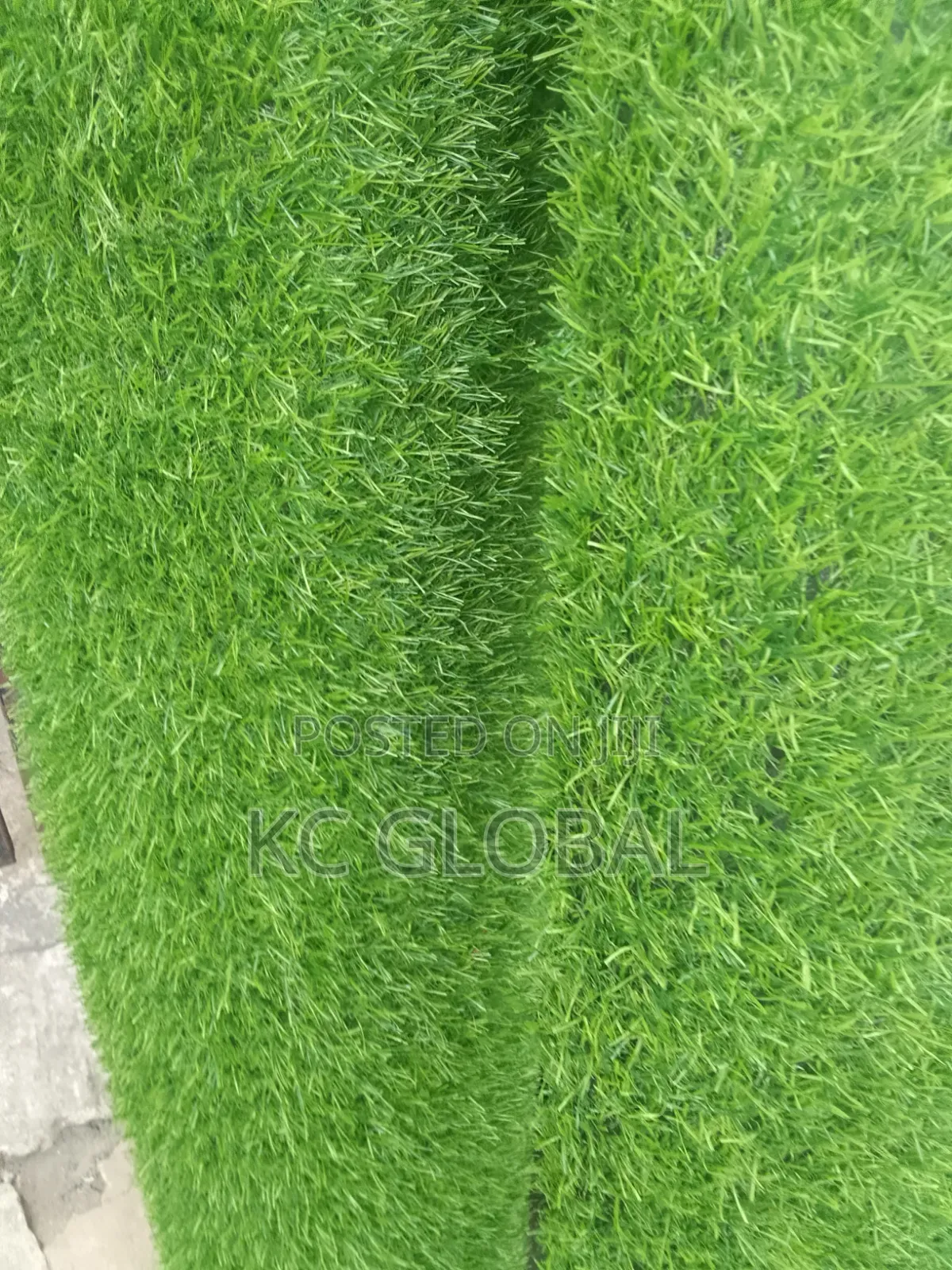 Spanish Synthetic Turf Green and Colors 30mm Colors and 30mm Green Av