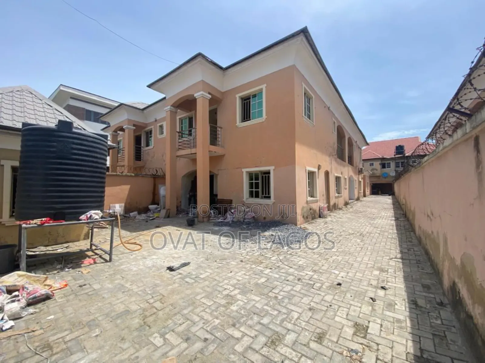 3bdrm Apartment in Ikate for rent