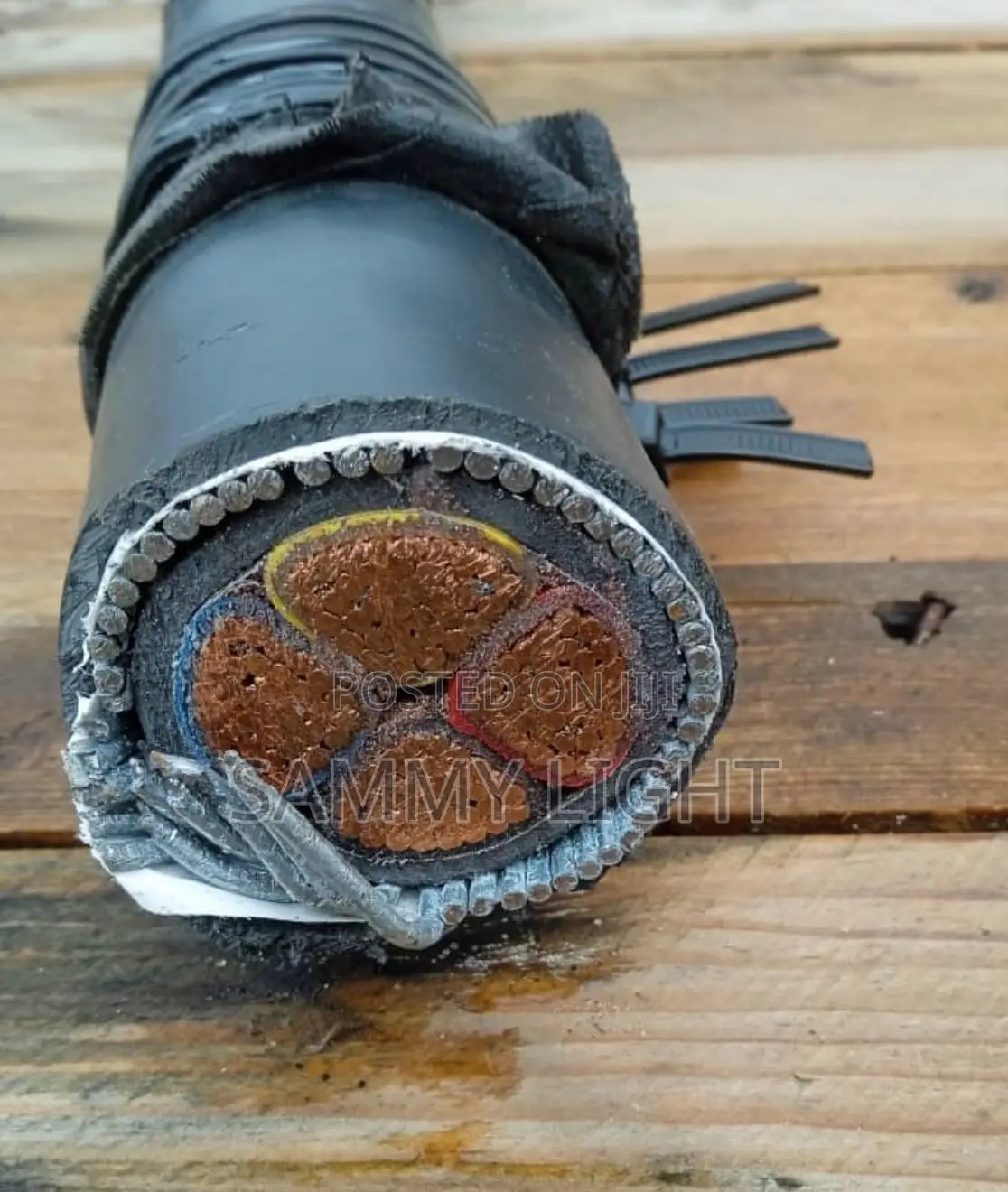 240mm 4core Armored Cable