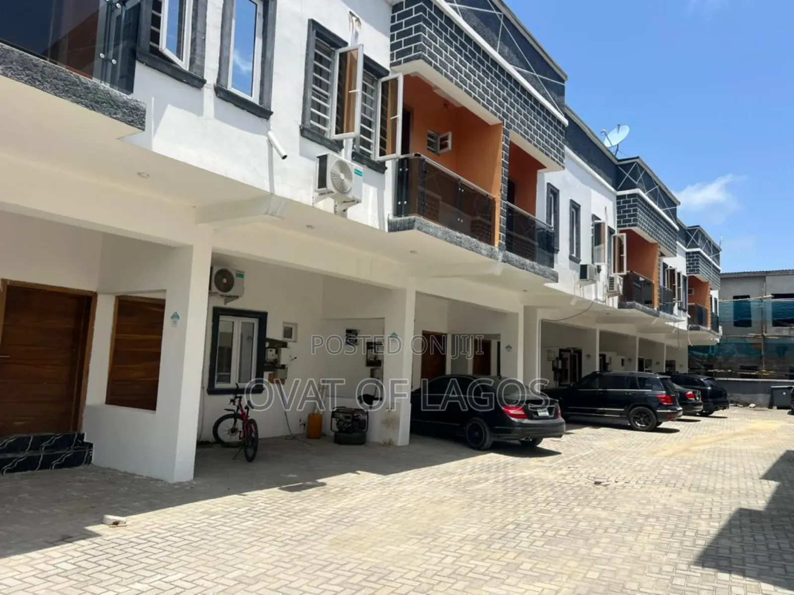 4bdrm Duplex in Ikota for rent