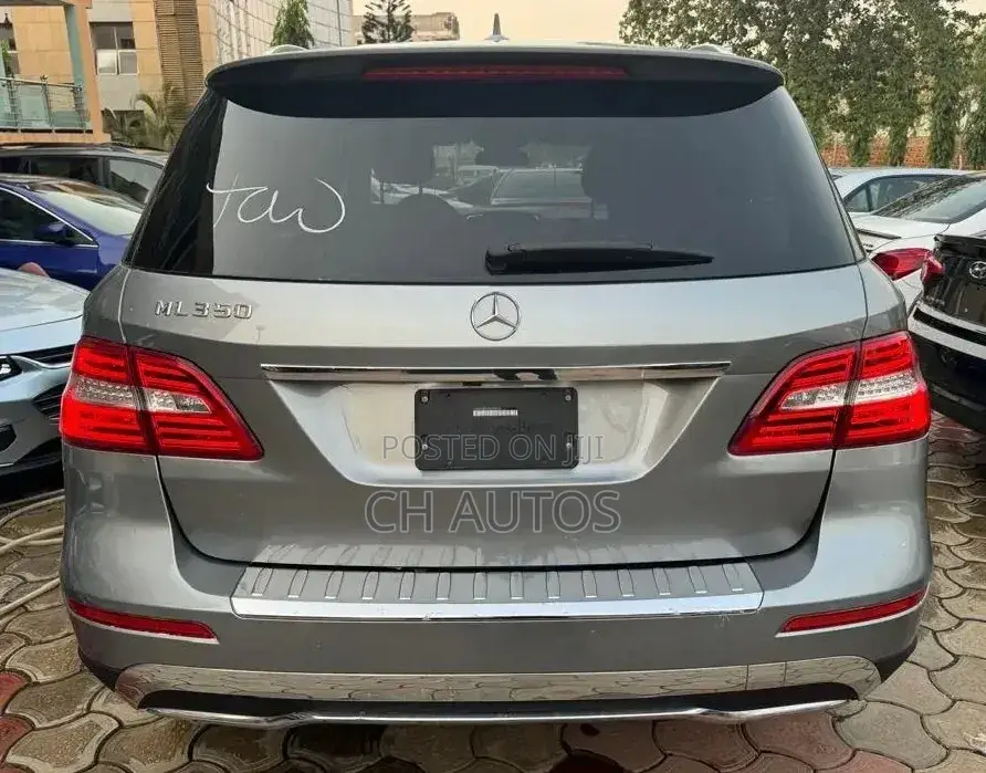 Mercedes-Benz M Class ML350 4MATIC 4dr SUV AWD (3.5L 6cyl 7A) 2015 Gray