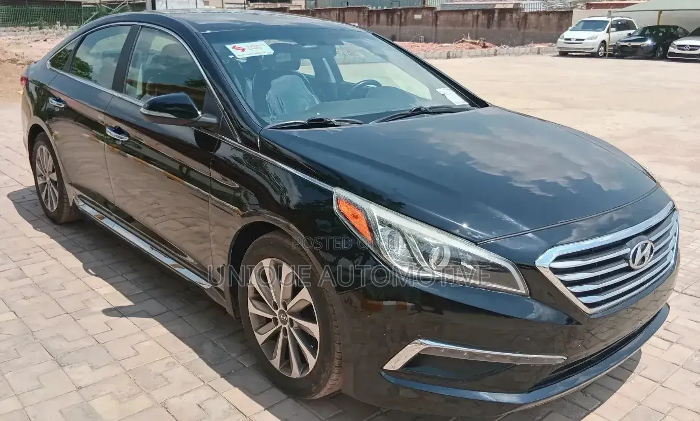 Hyundai Sonata Sport 4dr Sedan (2.4L 4cyl 6A) 2015 Black
