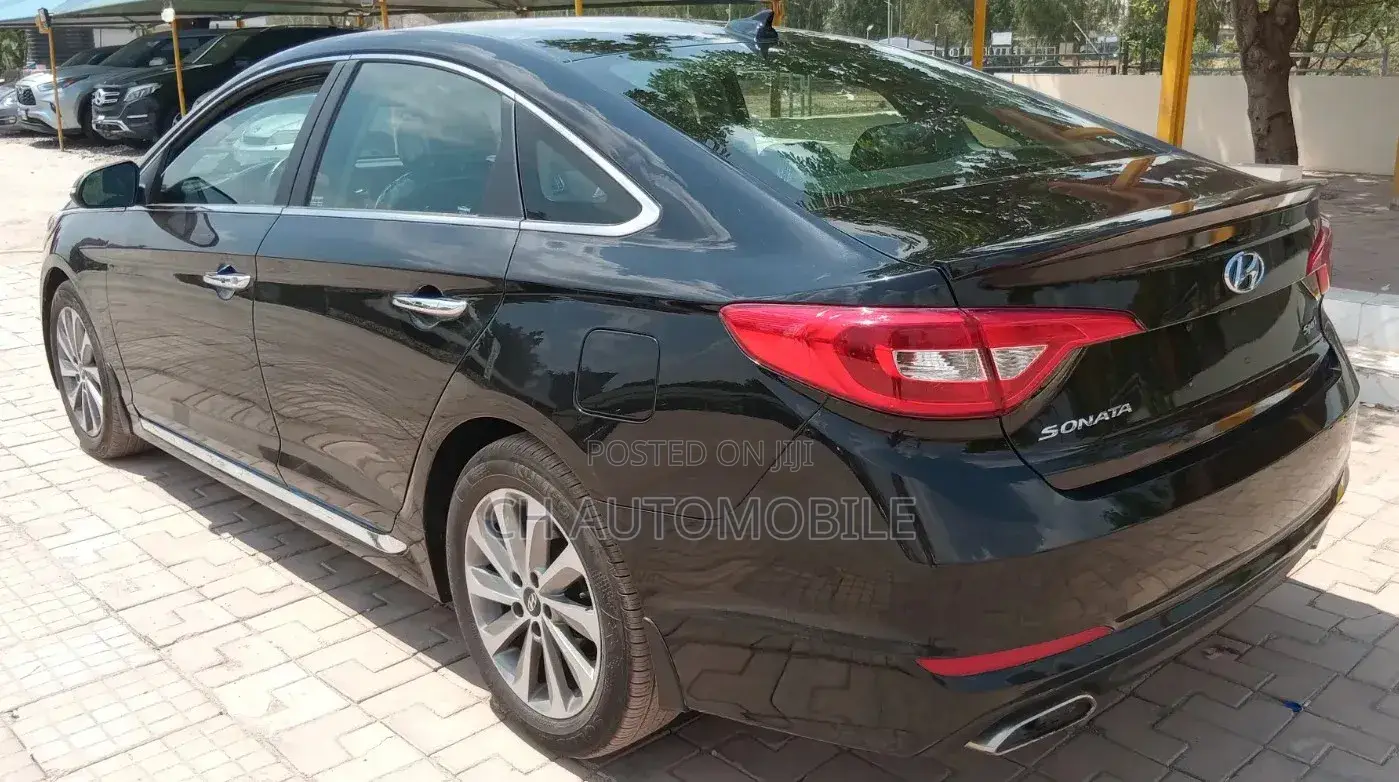 Hyundai Sonata 2015 Black