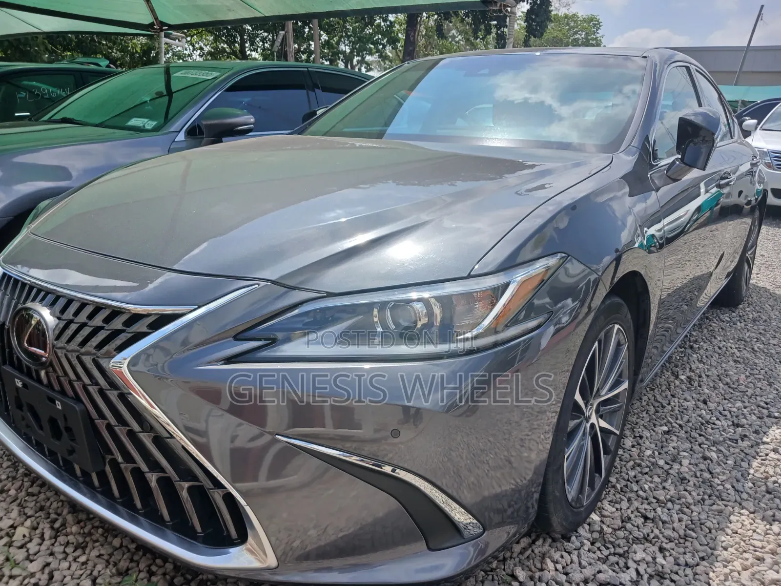 Lexus ES 2025 Gray