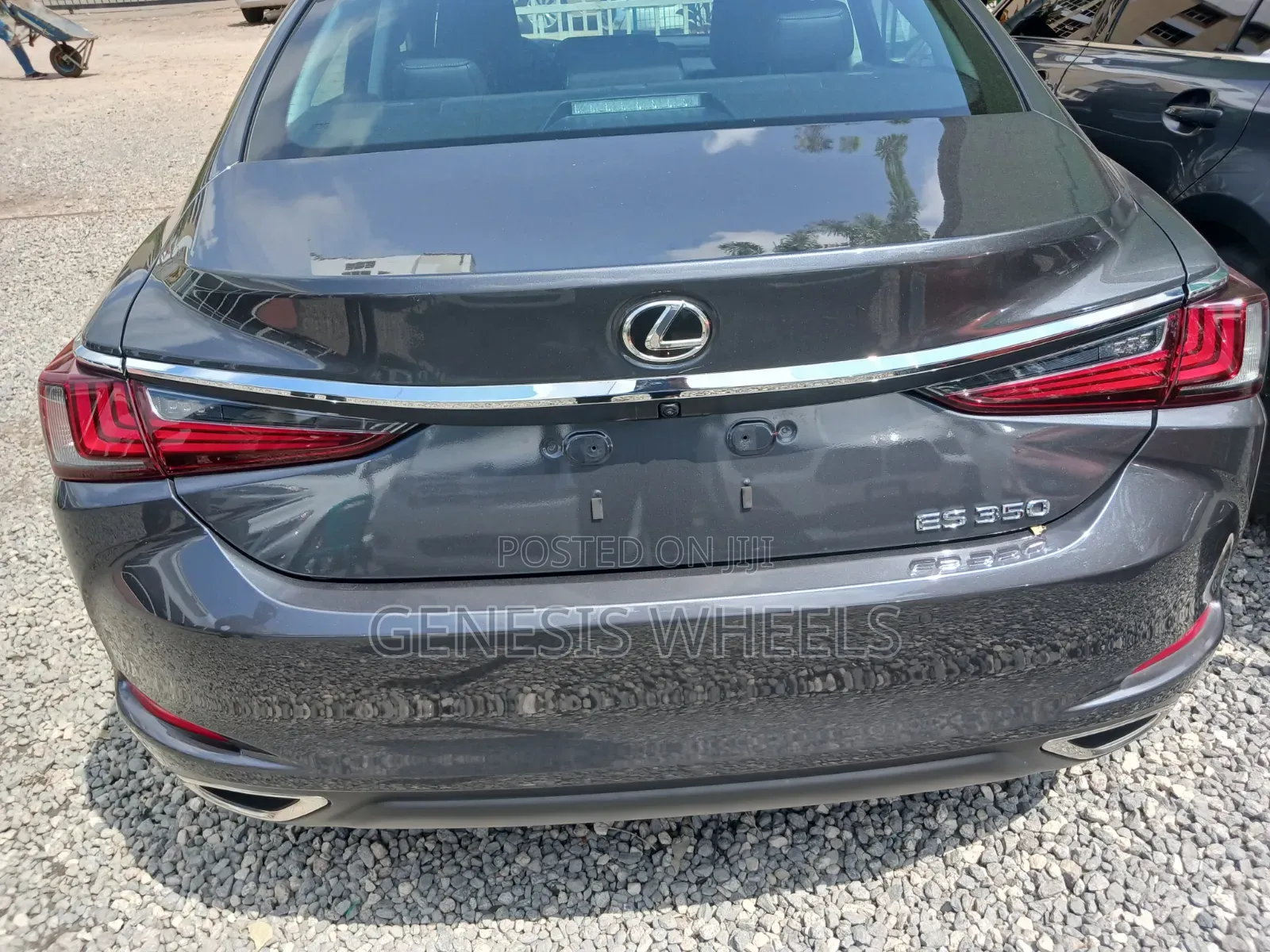 Lexus ES 2025 Gray