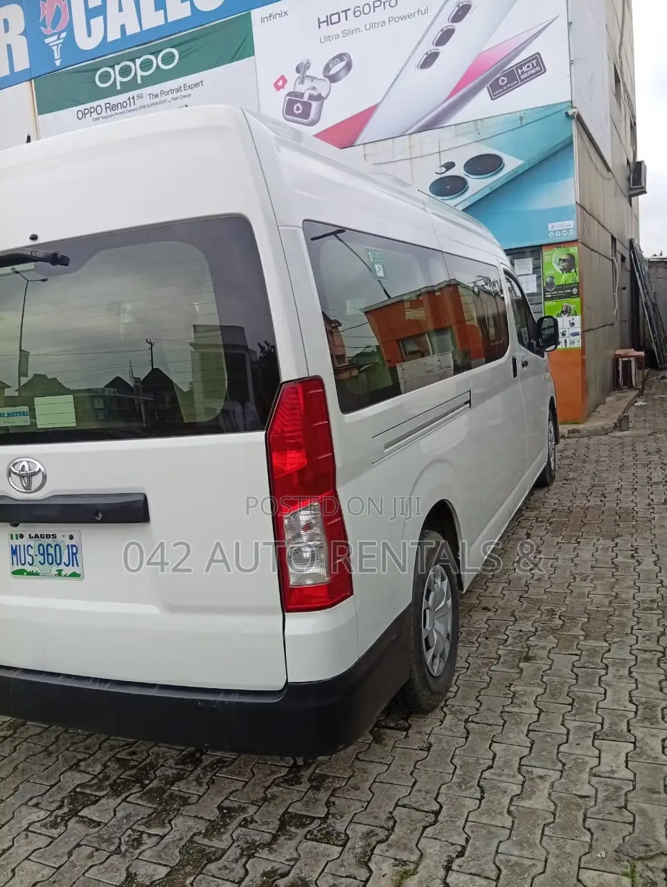 Toyota Hiace Bus for Hire