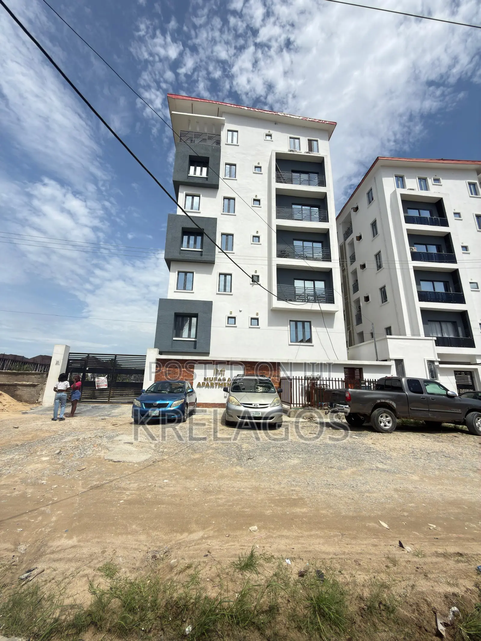 3bdrm Apartment in Ikate for sale