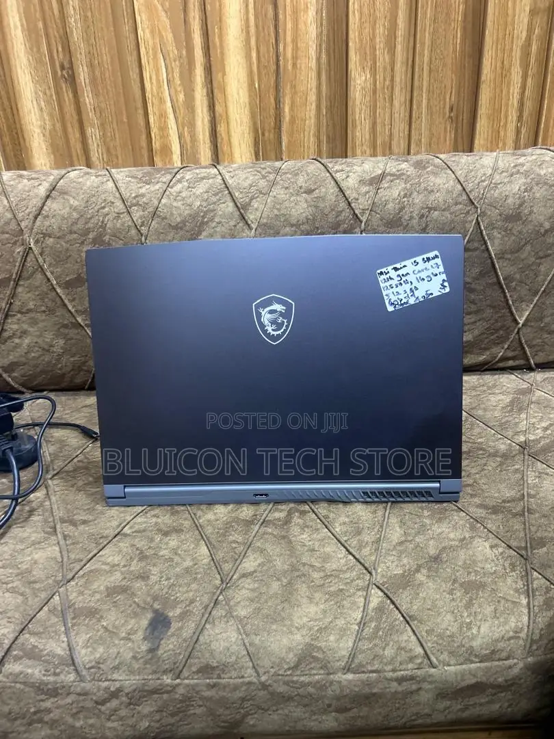 Laptop MSI GF75 Thin 16GB Intel Core i7 SSD 512GB