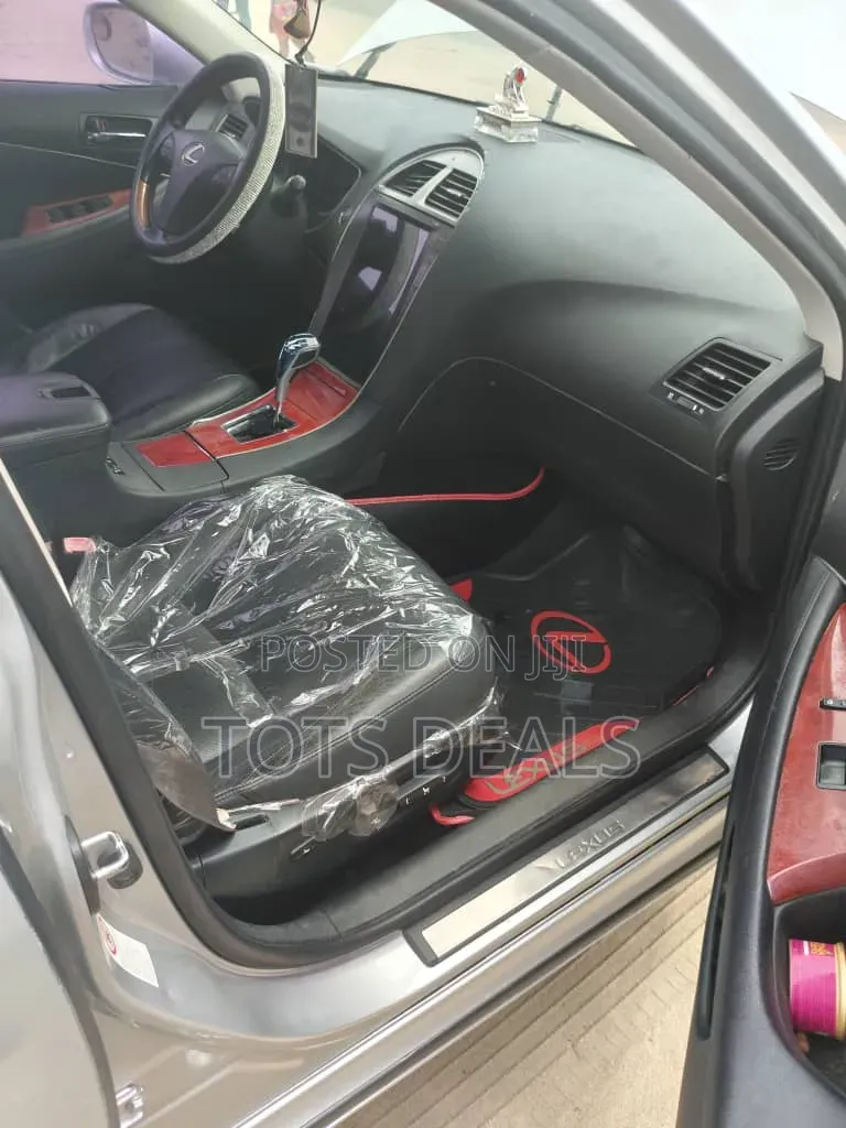 Lexus ES 350 2010 Silver
