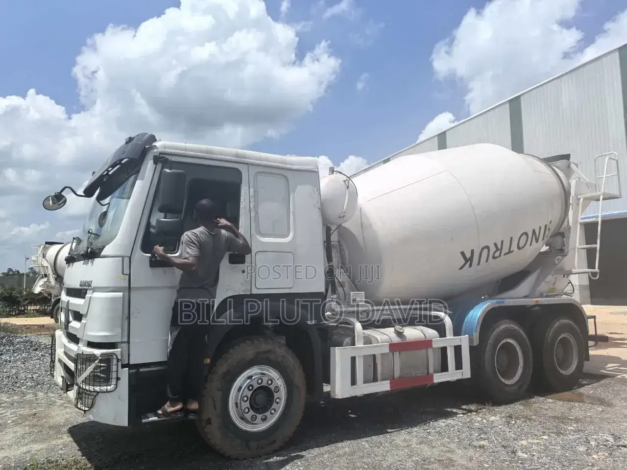 Sinotruk Howo Concrete Mixer Truck
