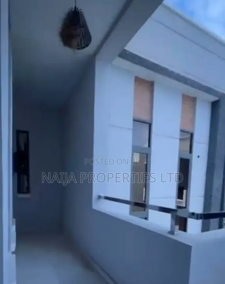 2bdrm Apartment in Lekki Scheme 2, Ajiwe for rent