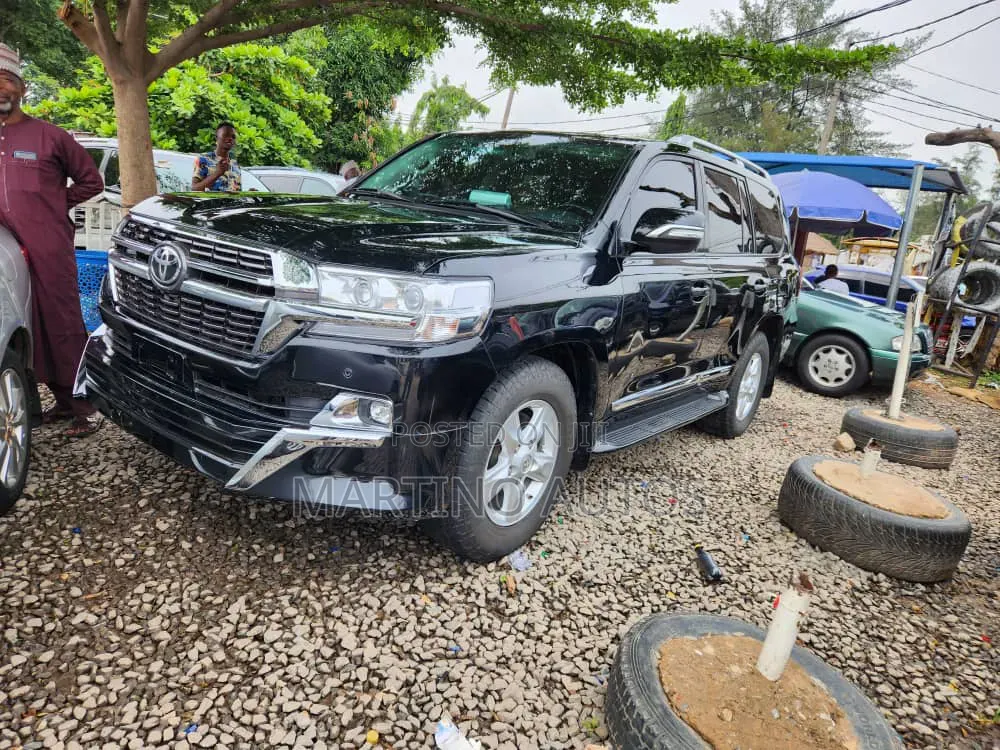 Toyota Land Cruiser 2014 Black