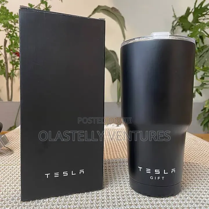 750ml Tesla Tumbler Cup
Available Only in Black Ve