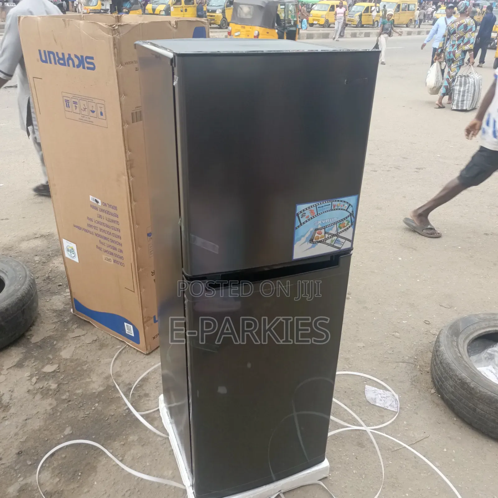 Skyrun Double Door Fridge 180litre