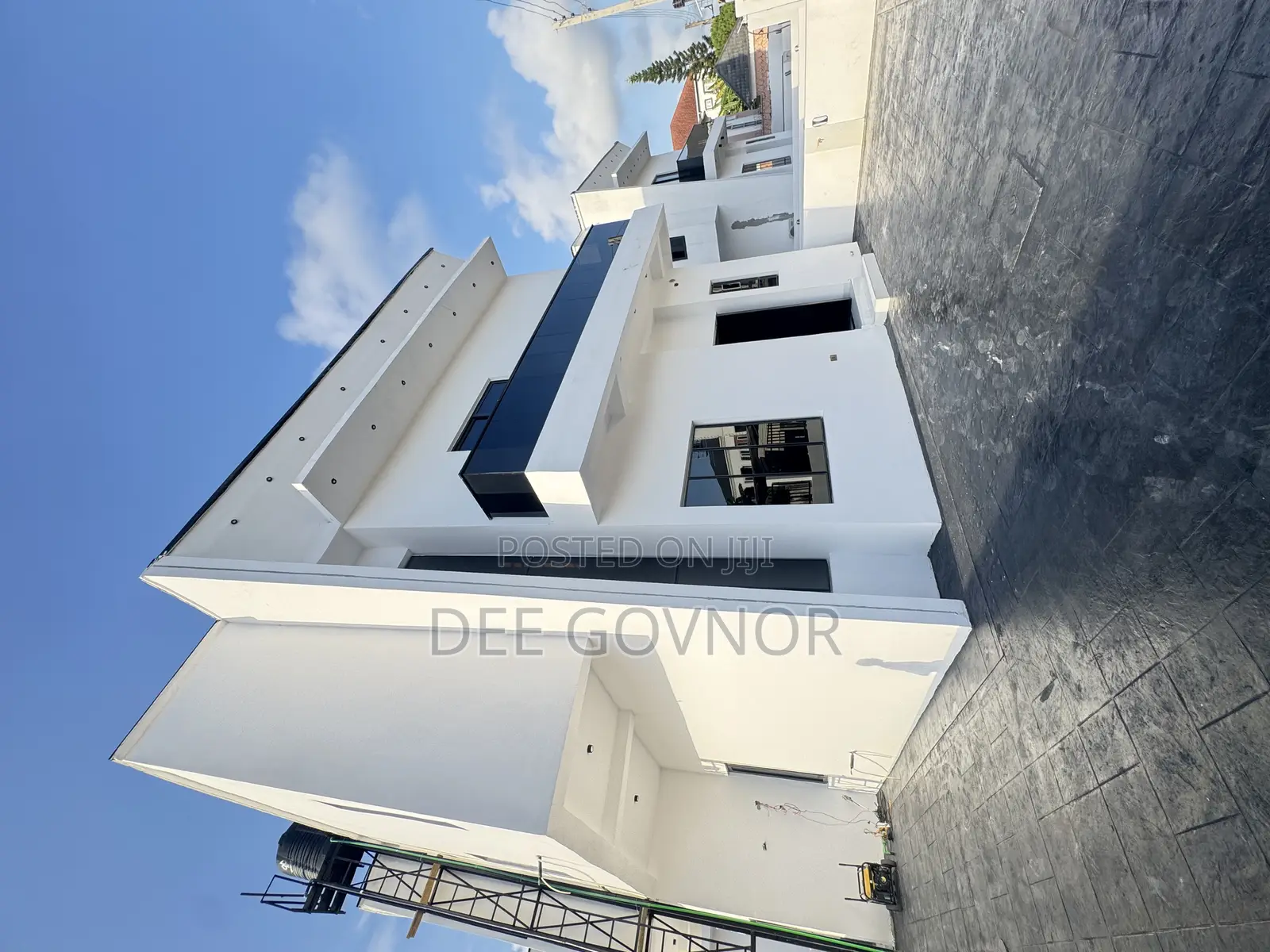 4bdrm Duplex in Ocean View Estate, Sangotedo for sale