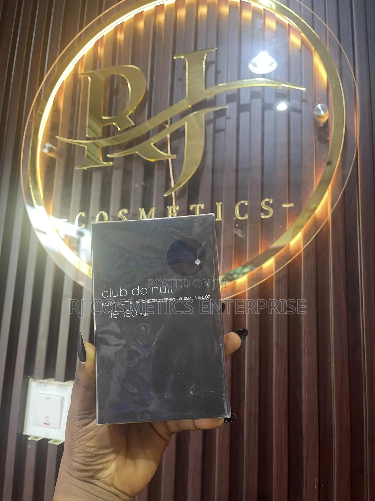 Perfume, Club De Nuit