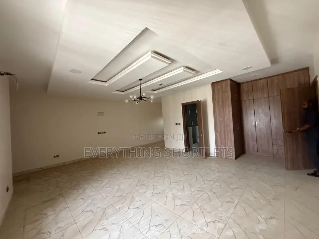 5bdrm Duplex in Maitama for rent