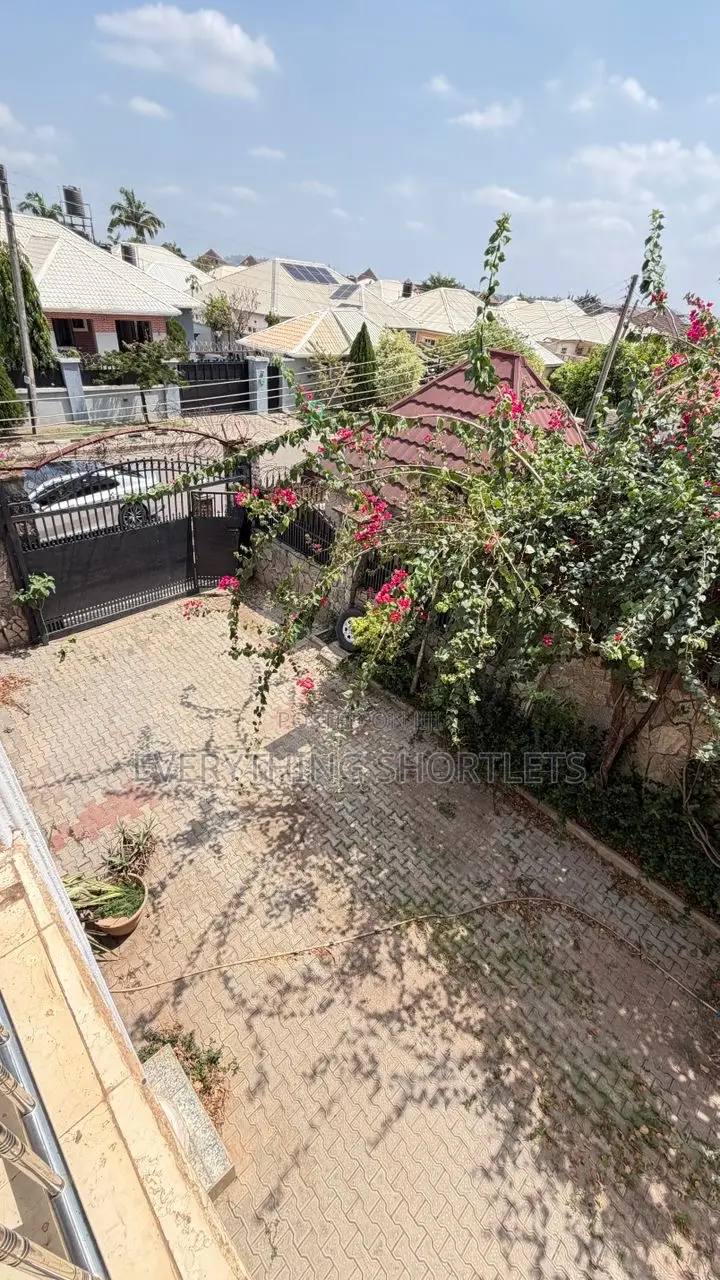 4bdrm Duplex in Lokogoma for sale