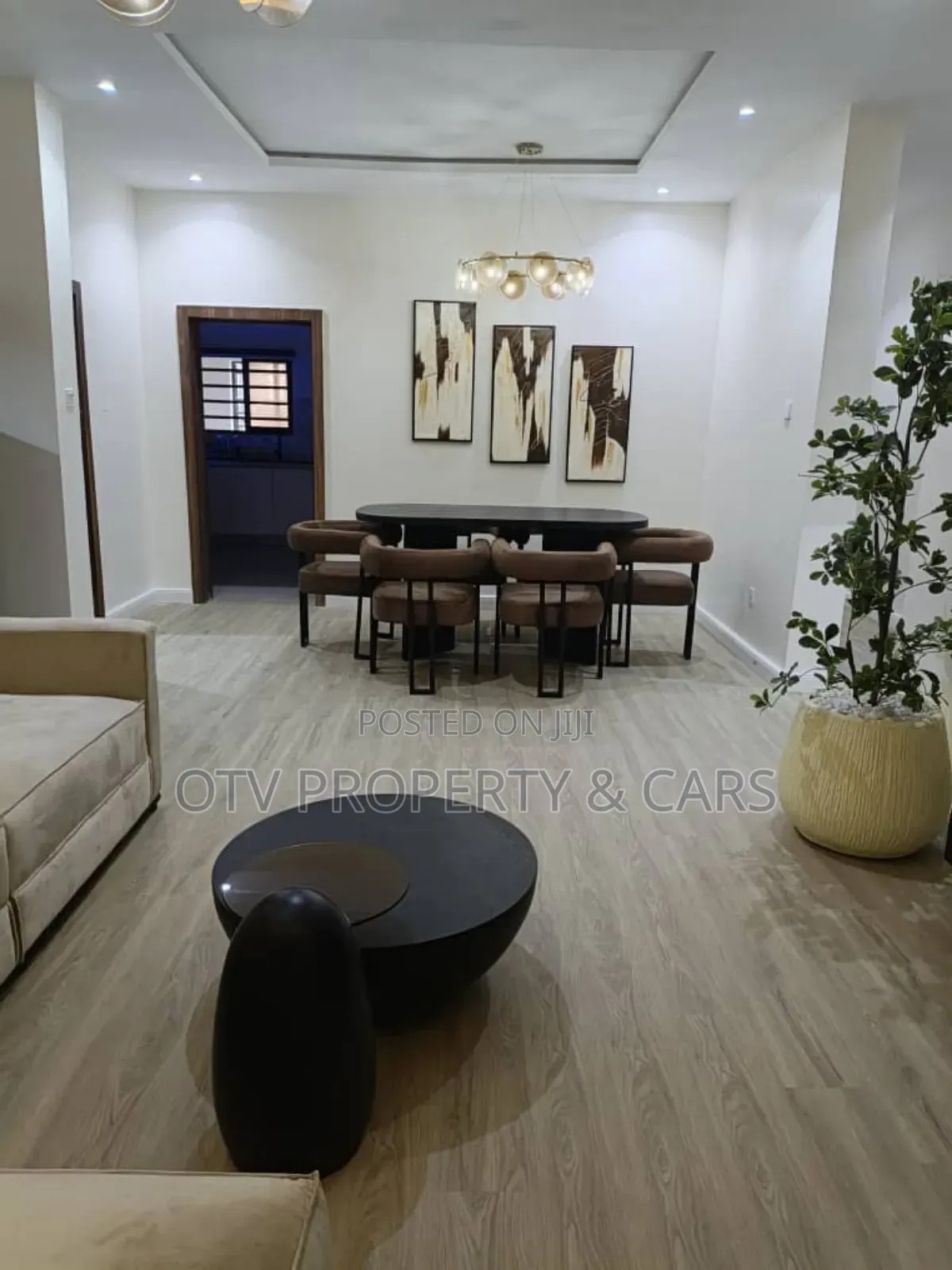 Furnished 3bdrm Apartment in Lekki Phase 1 for rent