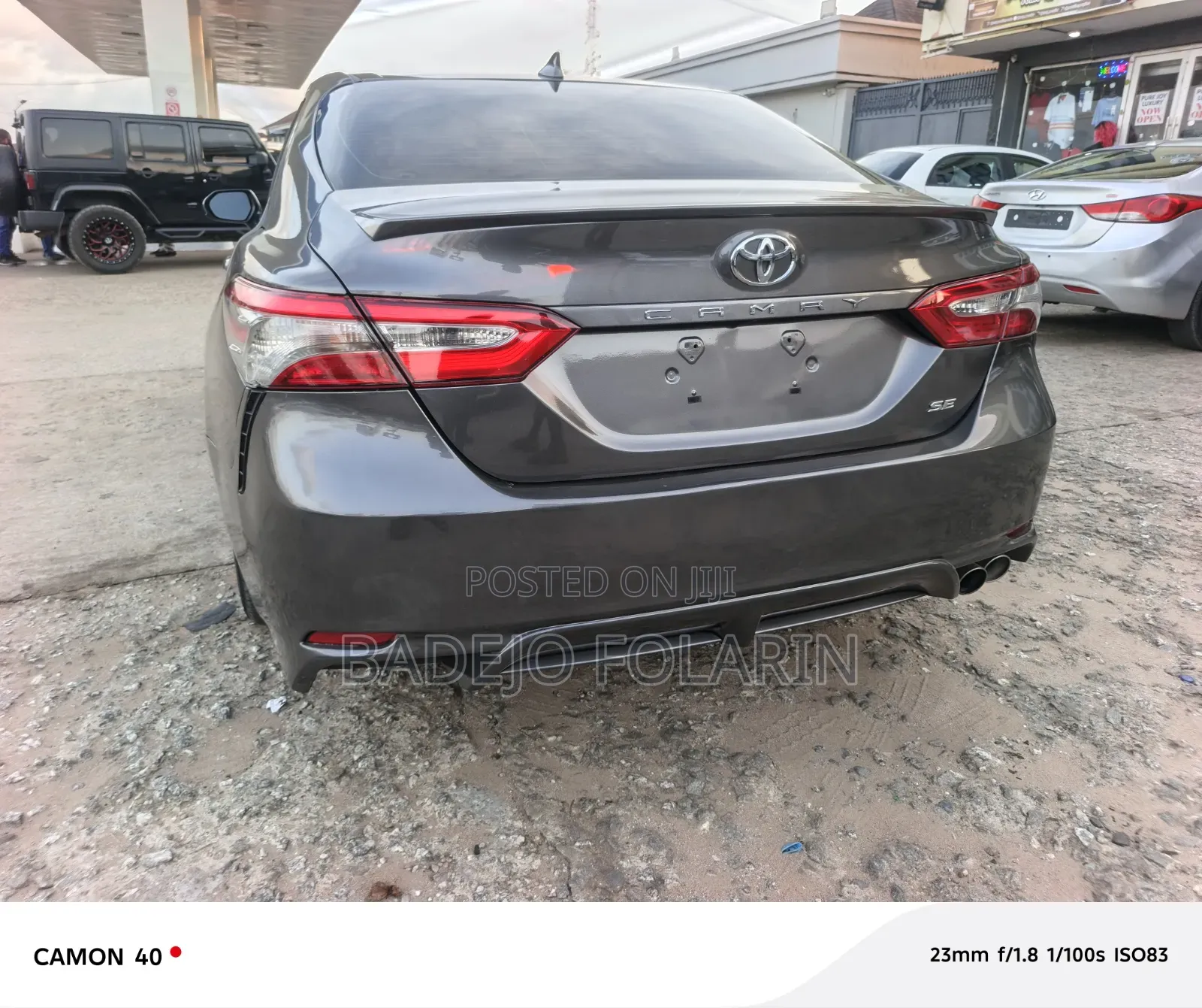 Toyota Camry SE (2.5L 4cyl 8A) 2019 Gray