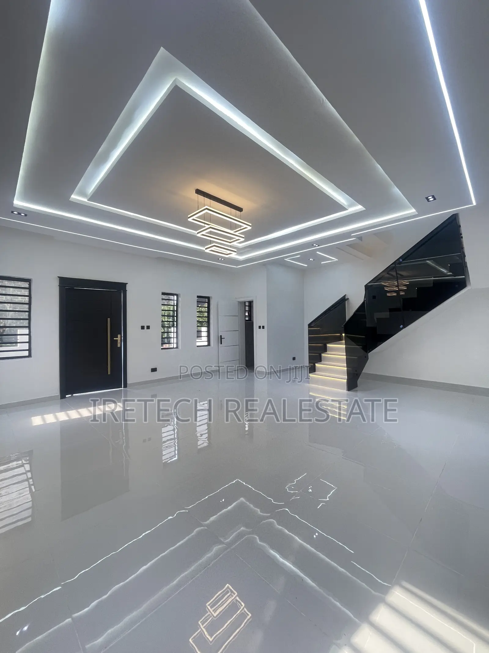 4bdrm Duplex in In A Serene Estate, Sangotedo for sale