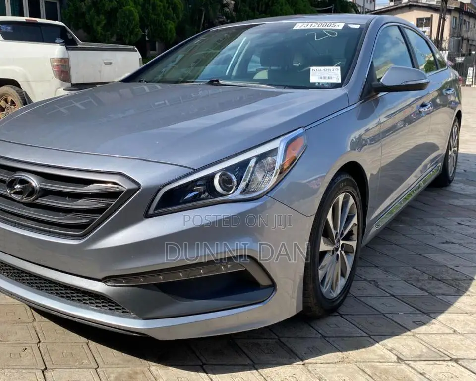 Hyundai Sonata Sport Sedan FWD (2.4L 4cyl 6A) 2017 Silver