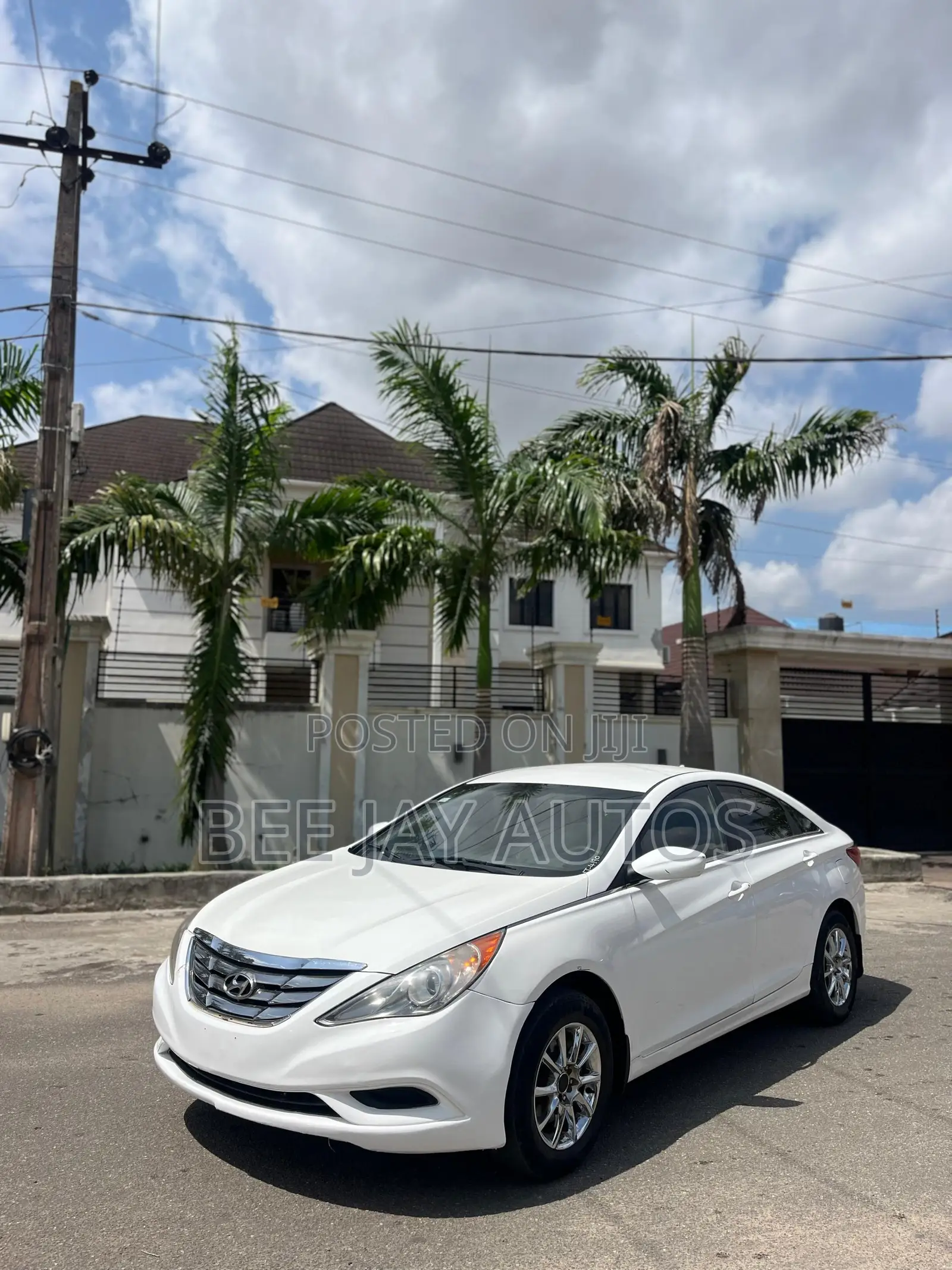 Hyundai Sonata GLS Sedan FWD (2.4L 4cyl 6A) 2012 White