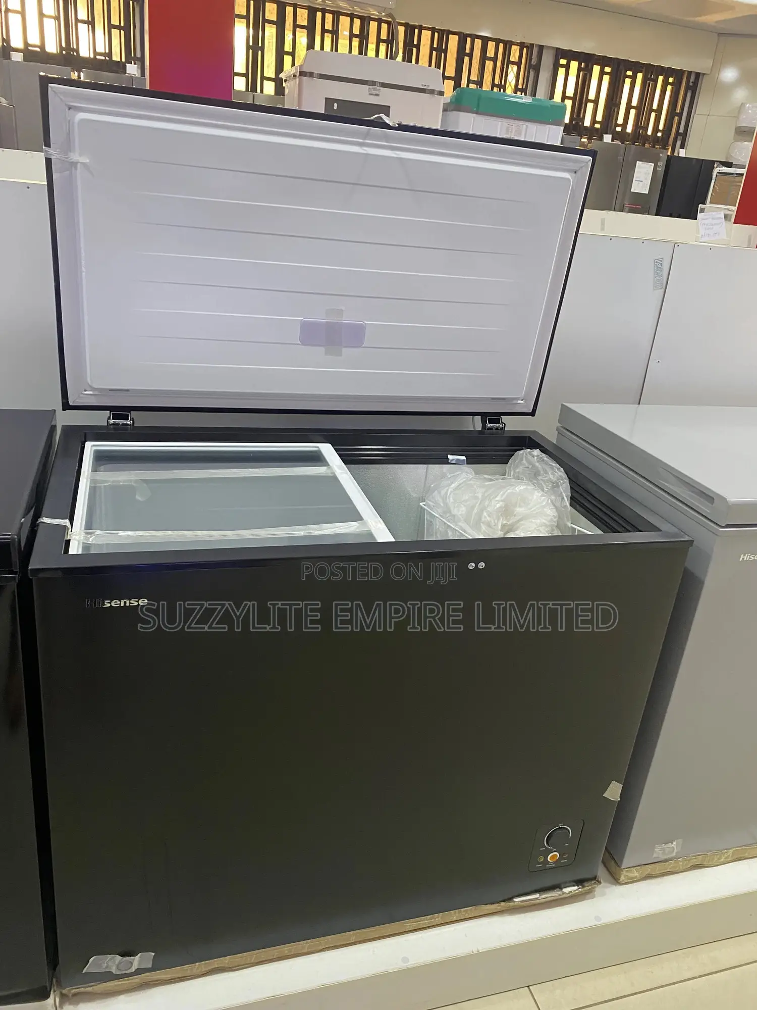 Hisense Chest Freezer Black Color 240 Liters