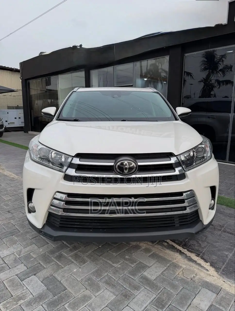 Toyota Highlander XLE 2019 White