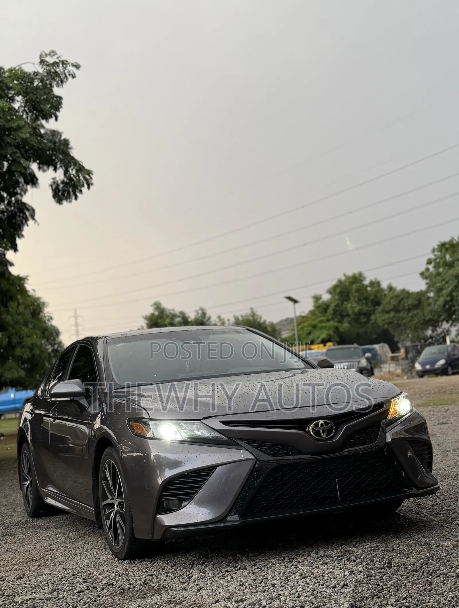 Toyota Camry SE Nightshade 2023 Gray