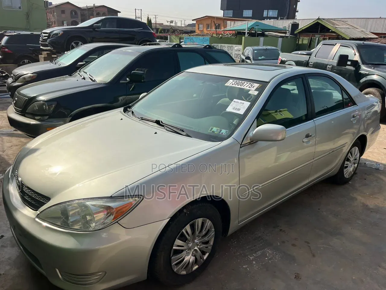 Toyota Camry LE 4dr Sedan (2.4L 4cyl 5M) 2003 Silver