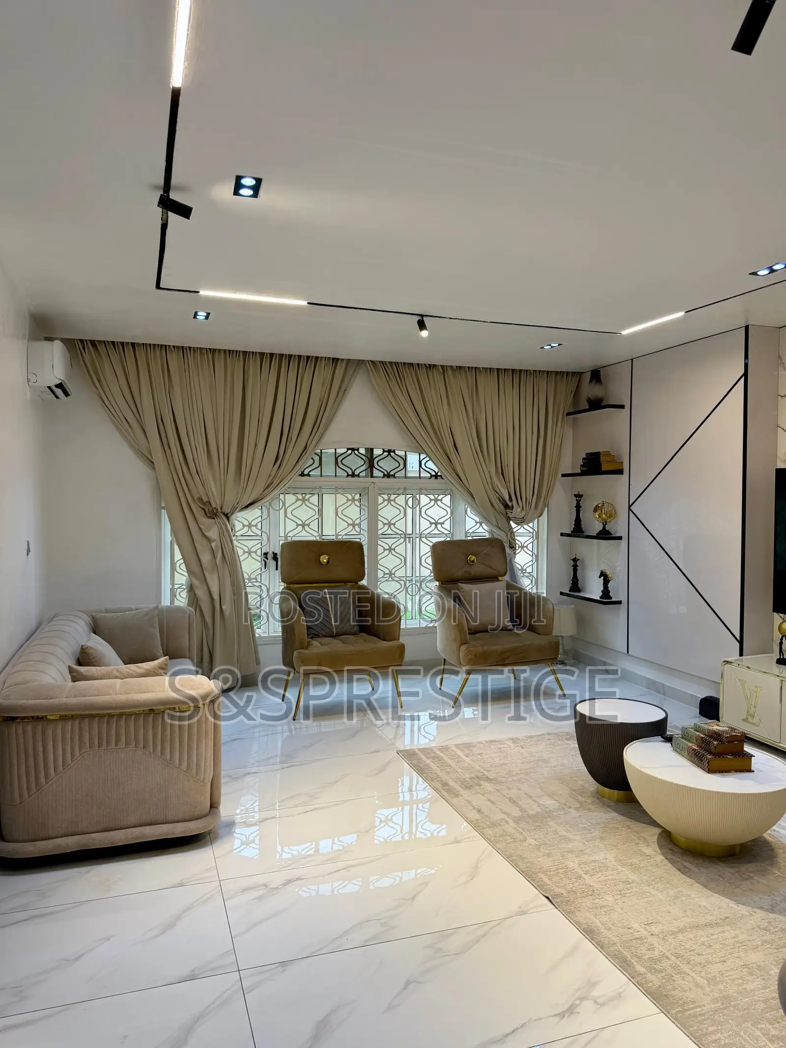 Furnished 3bdrm Townhouse / Terrace in Banana Island for rent