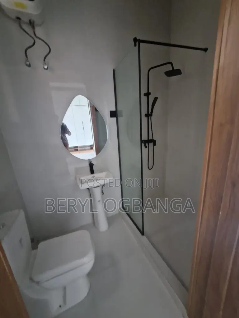 5bdrm Duplex in Ado / Ajah for sale