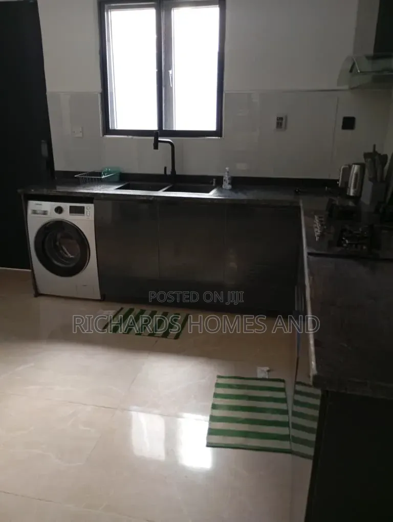 Furnished 5bdrm Duplex in Parkview Estate for rent
