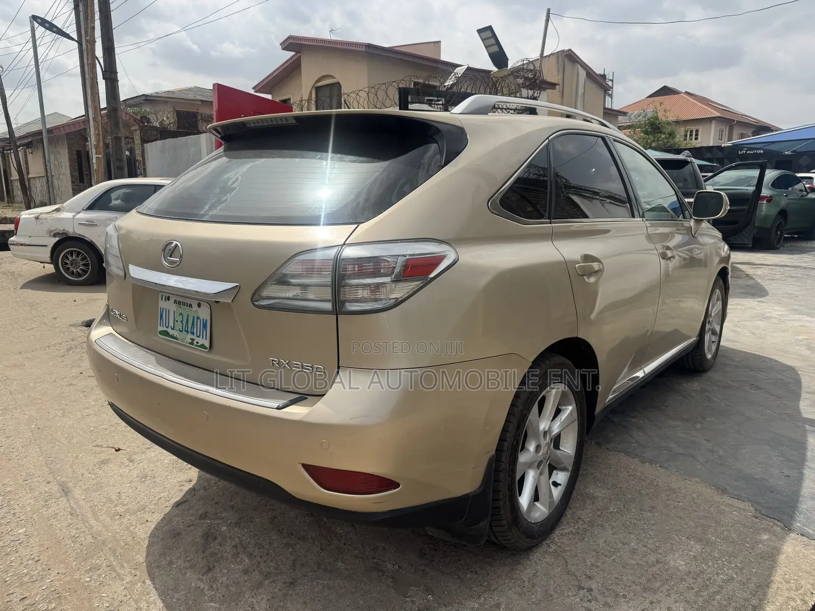 Lexus RX 350 2010 Gold