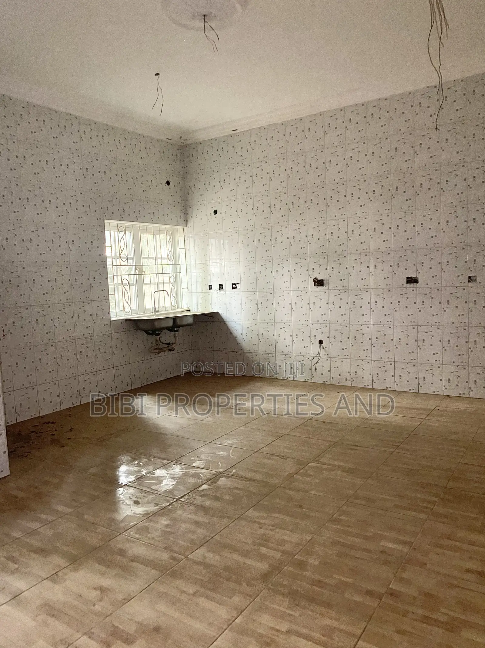 5bdrm Duplex in Wuye for sale