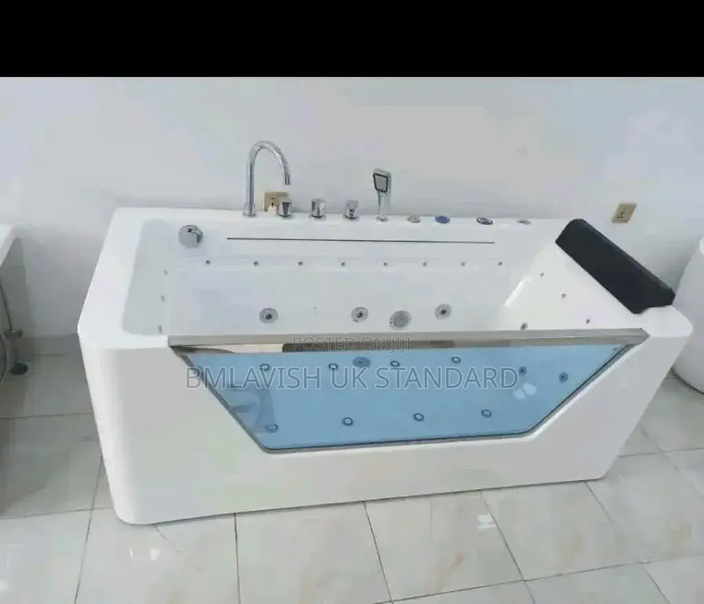 White Acrylic Rectangular Whirlpool Jacuzzi With Glass