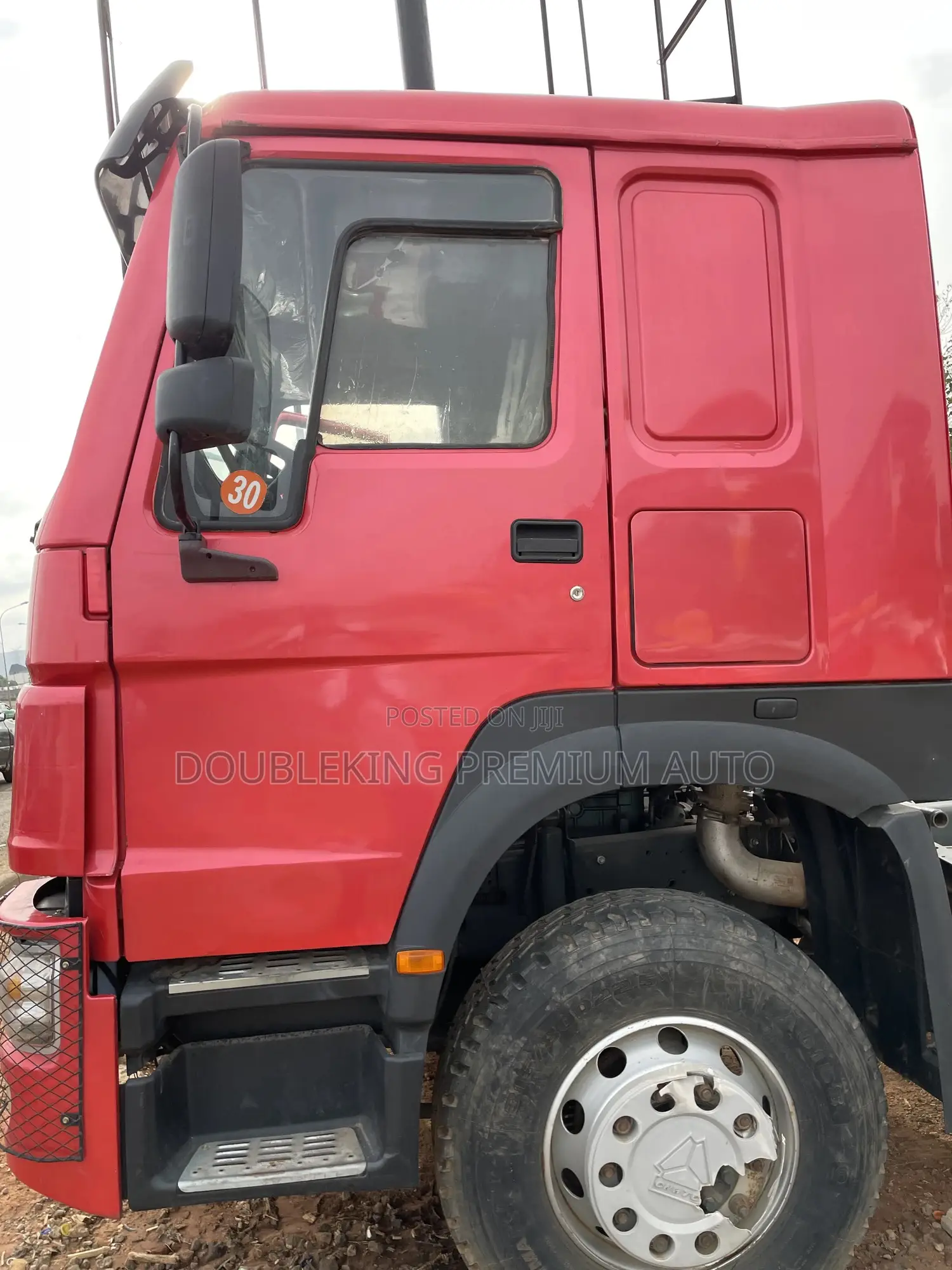 140 Tons Lowered With Truck Head