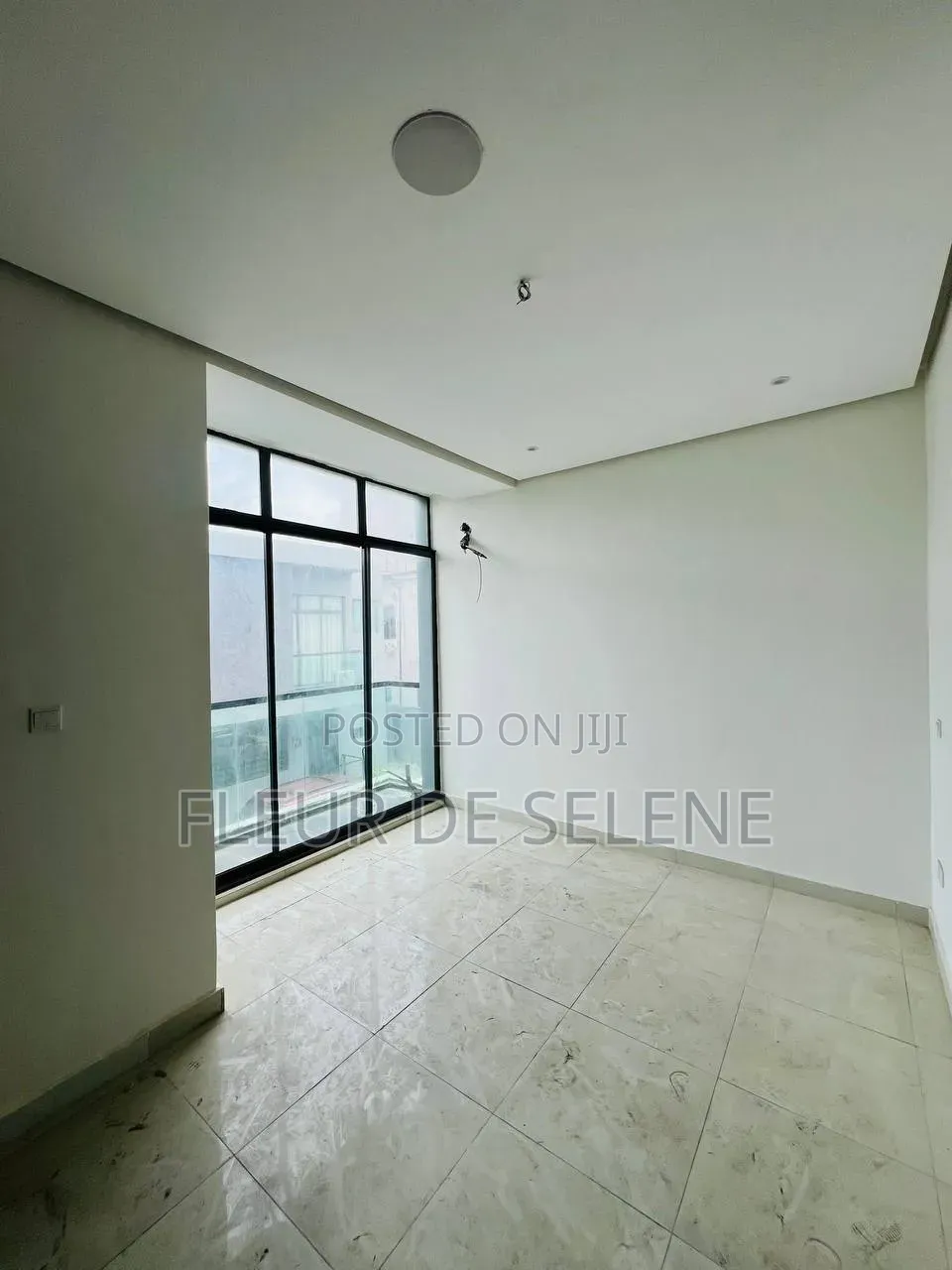 4bdrm Duplex in Chevron, Lagos Island / Lagos Island for rent
