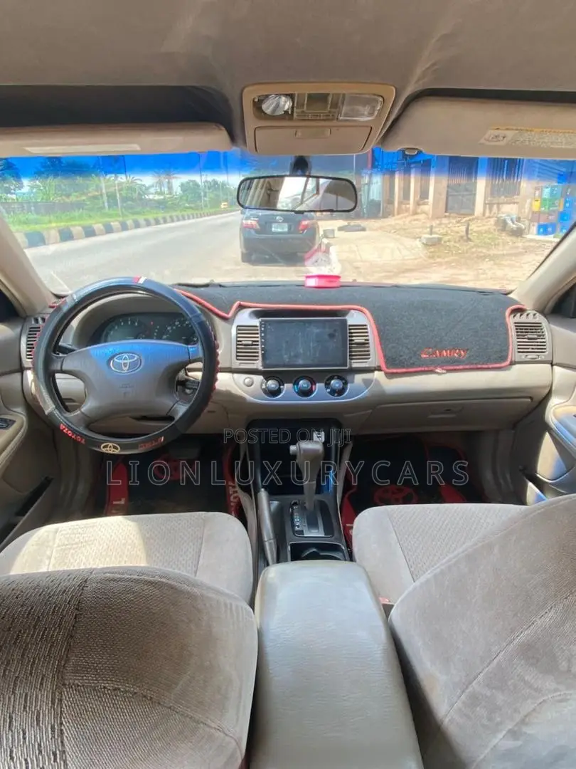 Toyota Camry 2004 Red