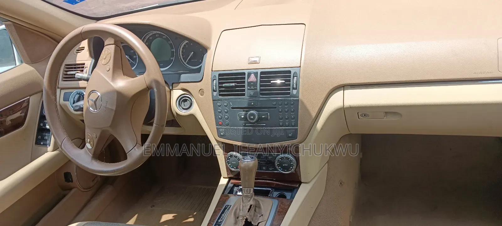 Mercedes-Benz C300 Luxury Sedan AWD (3.0L 6cyl 7A) 2009 White