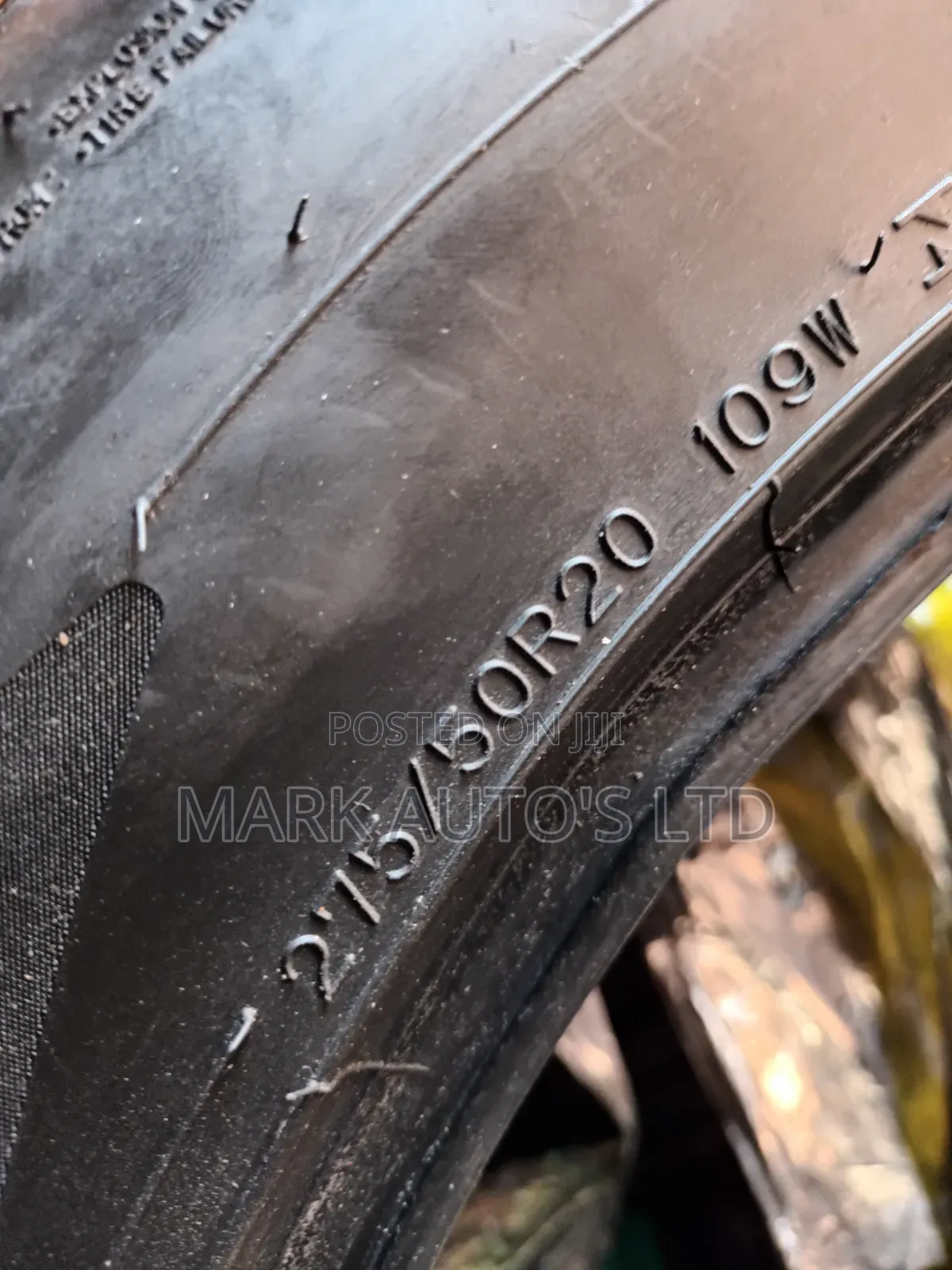 275/50/20 Dunlop Tyre