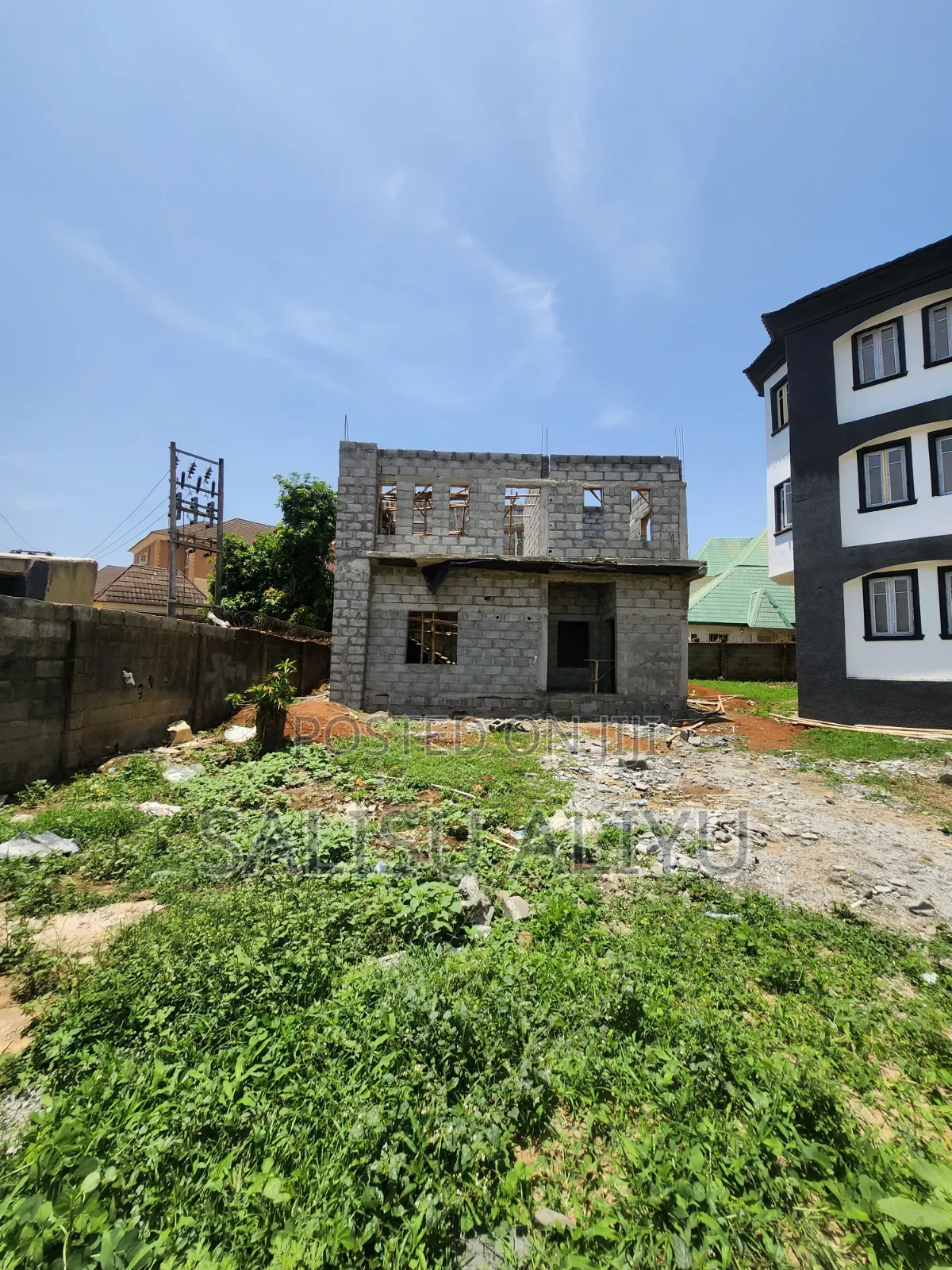 6bdrm Duplex in Dawaki News for sale