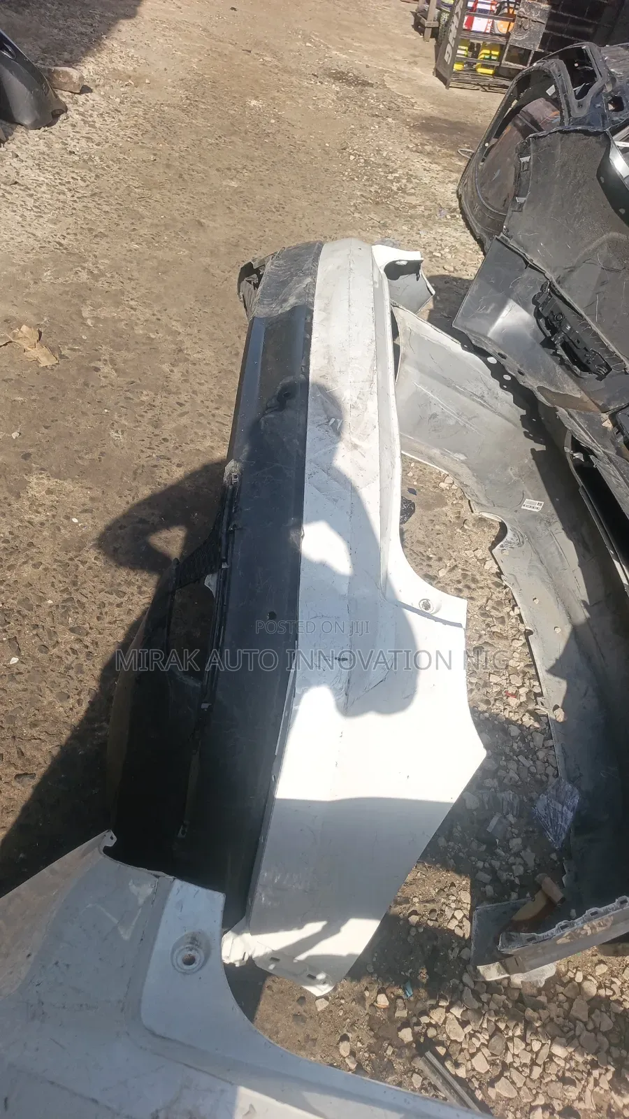 Empty Back Bumper Honda Pilot 2020